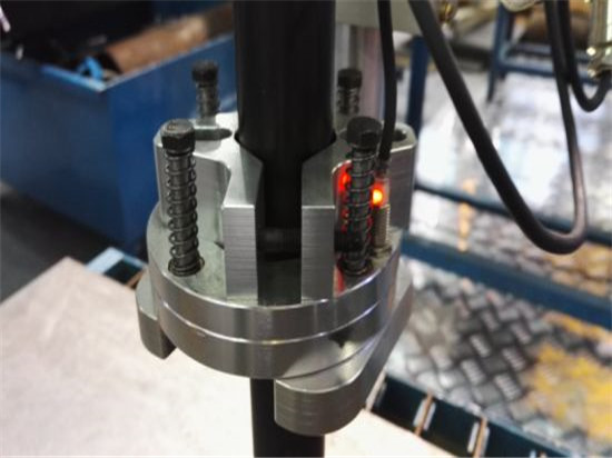Kualitas tinggi JIA XIN CNC Portable Flame / Plasma Cutting Machine