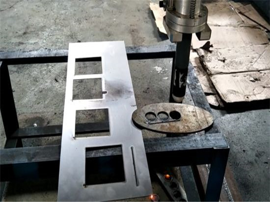 Loro-lorone metal sheet lan pipa logam CNC machine cutting, karo loro pemotongan plasma lan obor pemecah oxy-fuel